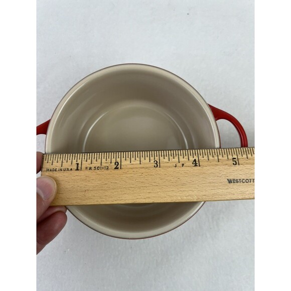 Le Creuset Stoneware Mini‎ Round Cocotte Casserole Dutch Oven Red 14oz Holiday - Picture 4 of 5